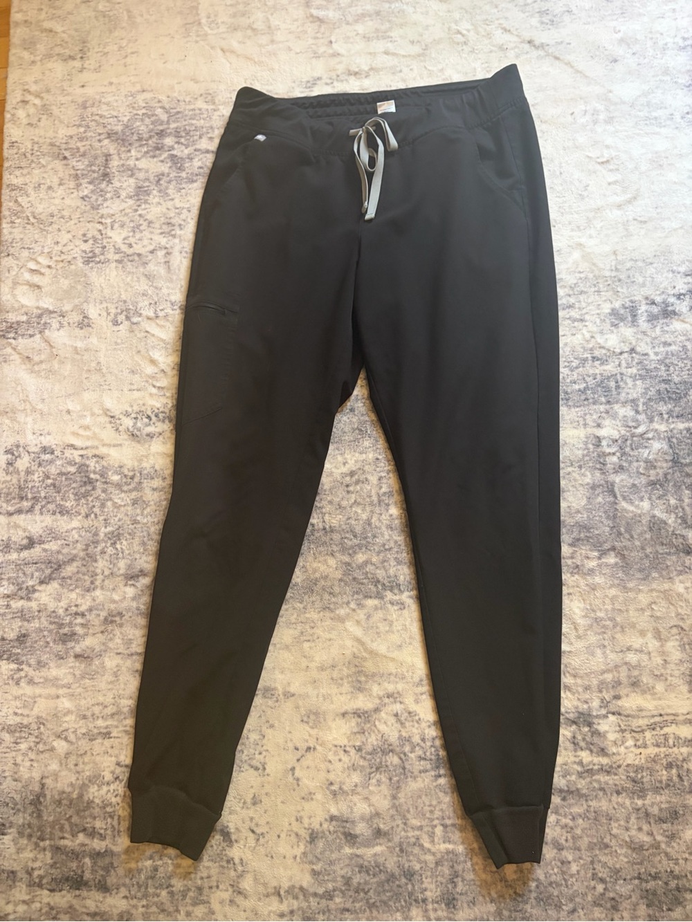 Figs Zamora Black Jogger Scrubs pants with Gray Drawstring Large (Tall)